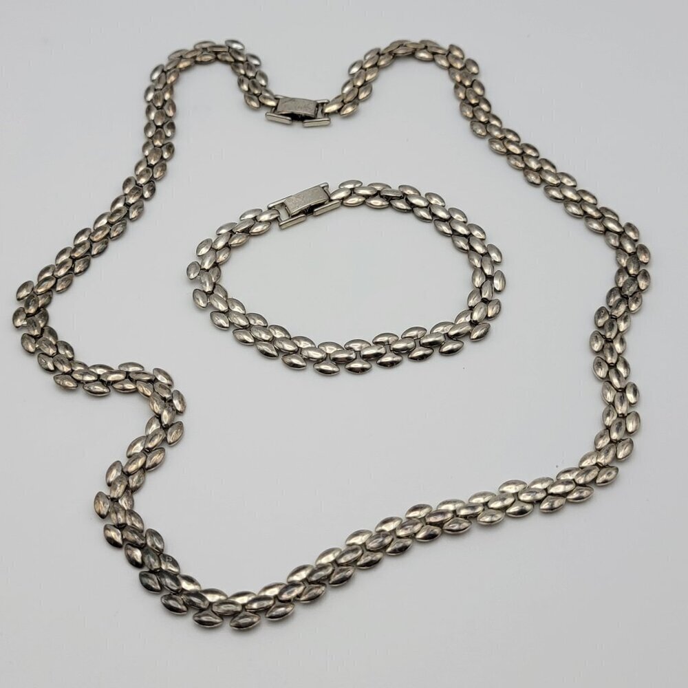 Vintage Silver Tone 3-Row Chain Necklace And Bracelet Set 7"-21" Fold Over Clasp